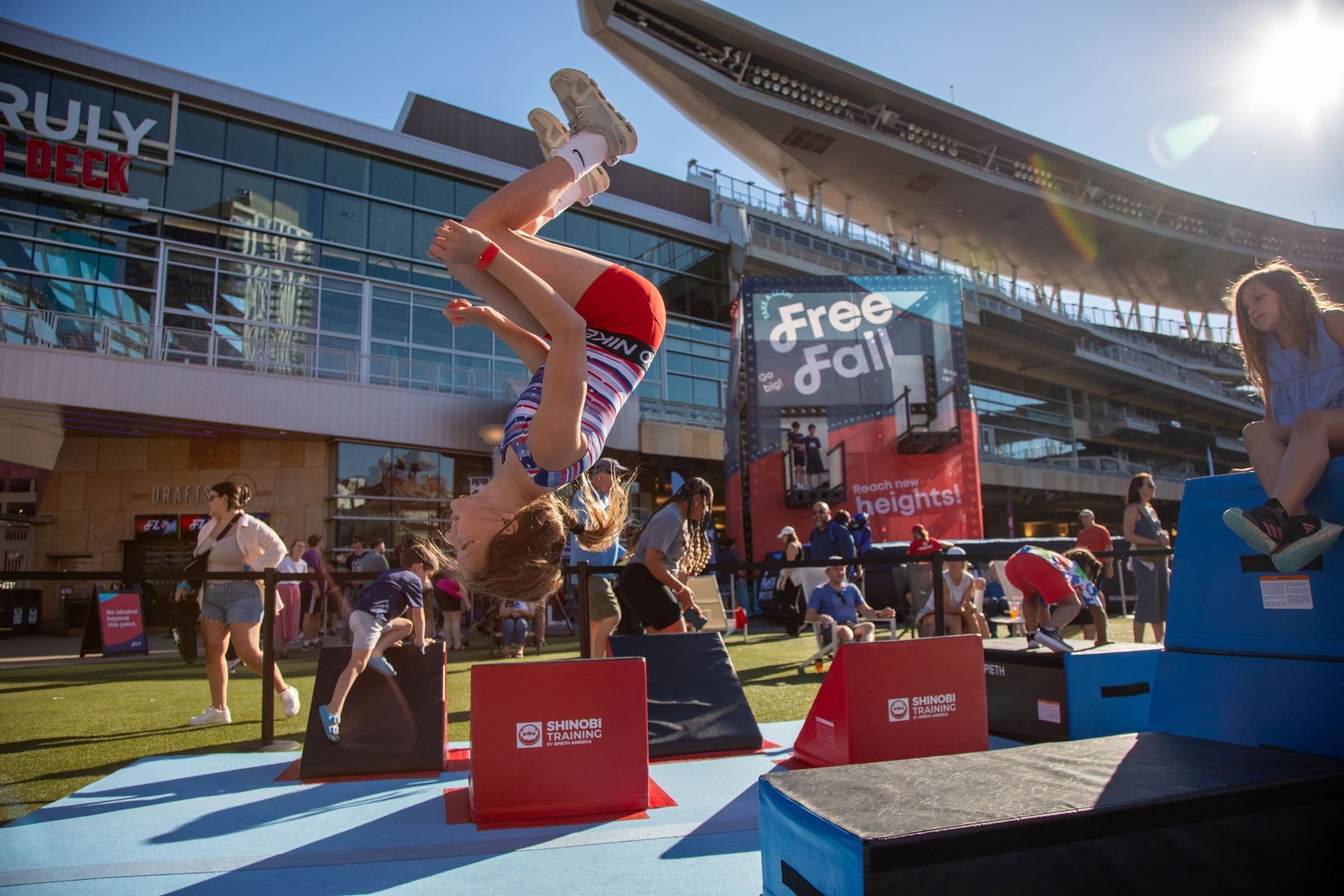 Fan fest, Minneapolis, MN